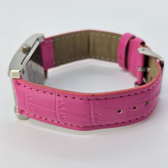 Minnie Mouse Women's Watch 26MM White Dial Pink Leather Band Straps New Battery - Picture 9 of 16